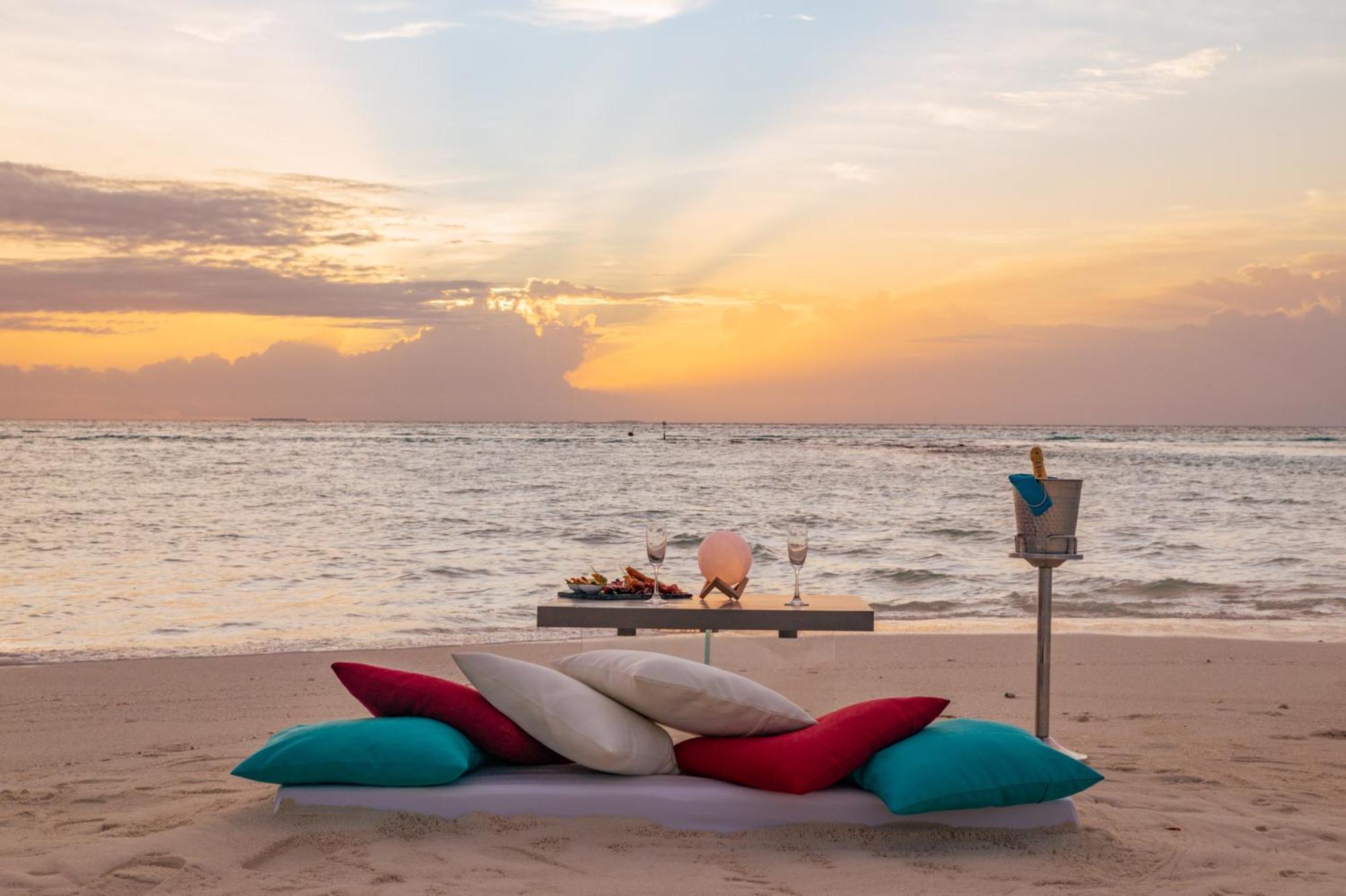 You & Me Maldives - Adults Only - Premium All-Inclusive Muravandhoo Dış mekan fotoğraf