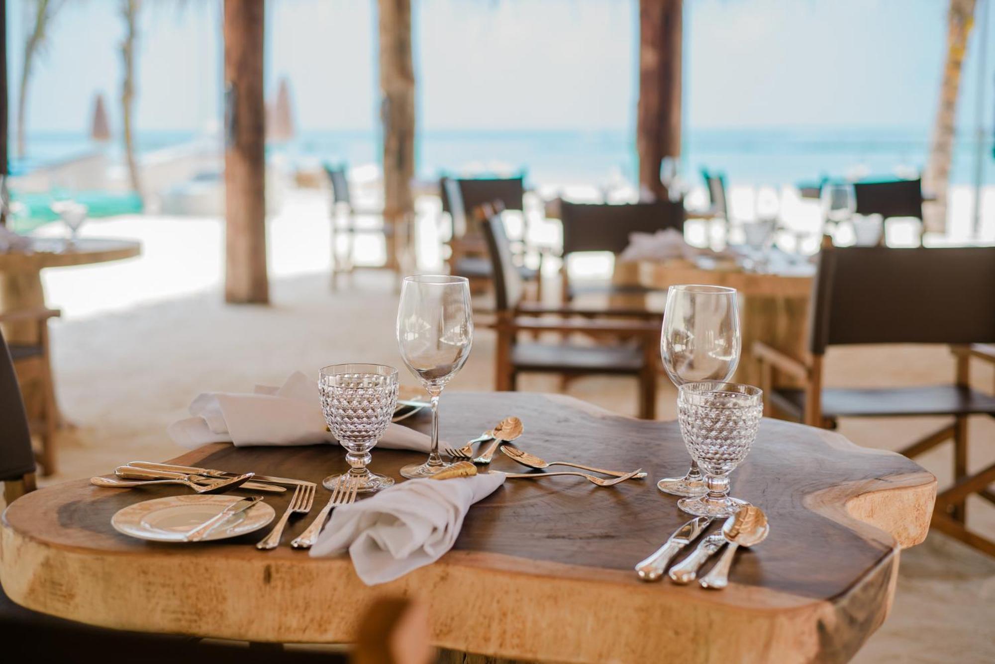 You & Me Maldives - Adults Only - Premium All-Inclusive Muravandhoo Dış mekan fotoğraf